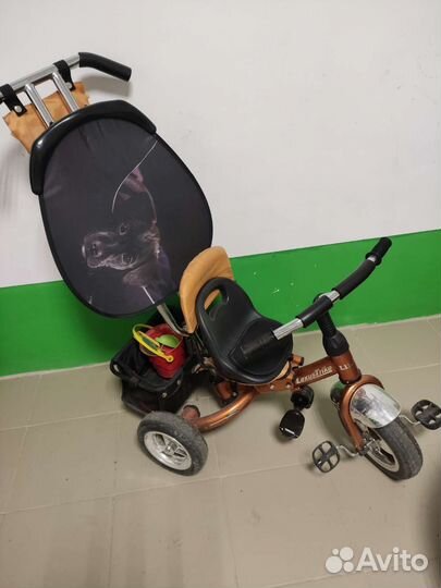 Трехколесный велосипед с родительской ручкой