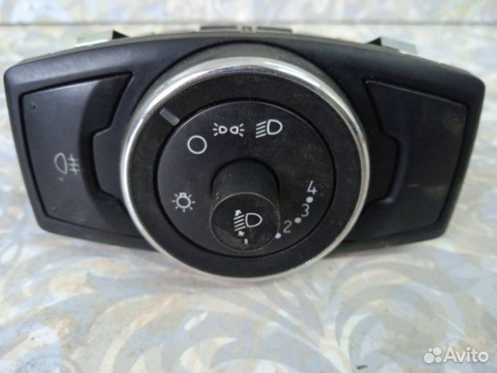 Блок управления светом Ford Focus 3 pnda 2012