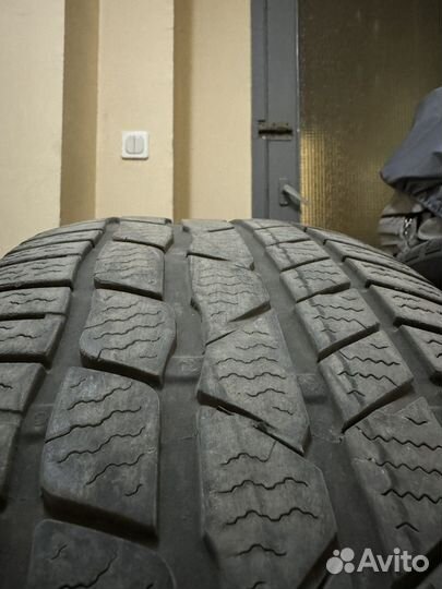 Continental ContiWinterContact TS 830 P 235/45 R19