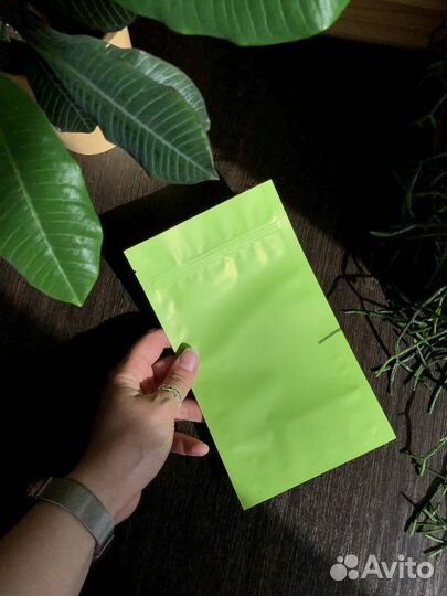 Пакет дой пак металлизированный салатовый матовый