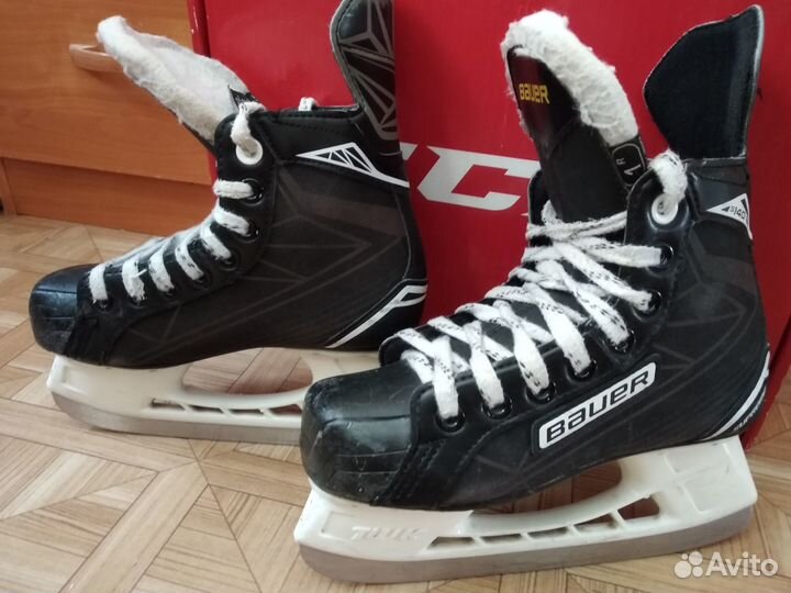 Хоккейные коньки bauer