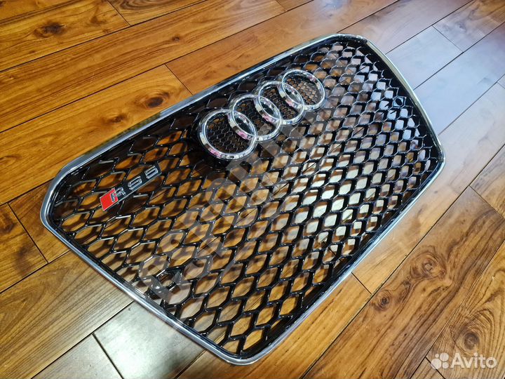 Решетка радиатора Audi RS5 (B8) Facelift