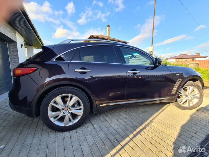 Infiniti FX37 3.7 AT, 2013, 236 000 км