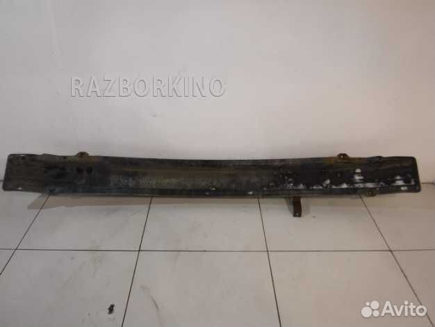 Усилитель переднего бампера