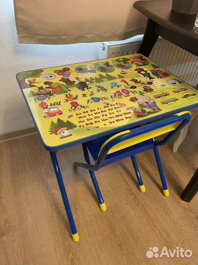 Детский стол и стул