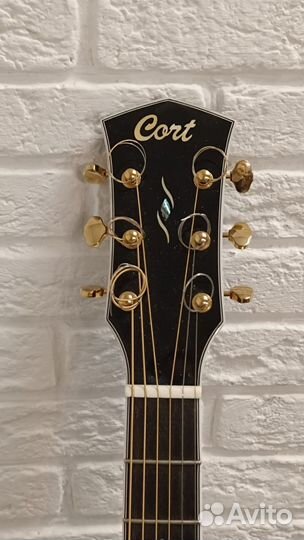 Гитара Cort Gold OC8 NAT