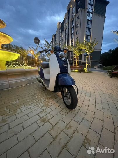 Honda crea scoopy