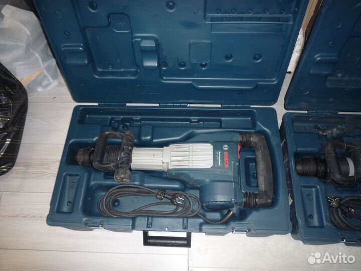 Отбойники Bosch GSH 11 VC и Makita HM1203C