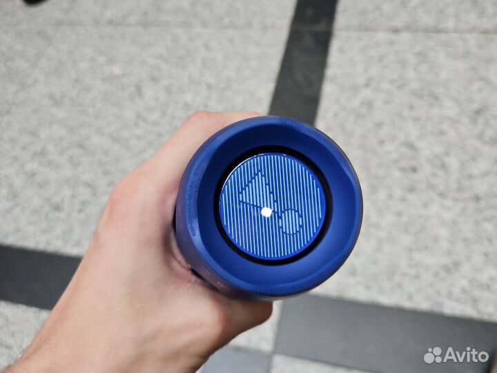 JBL flip 4