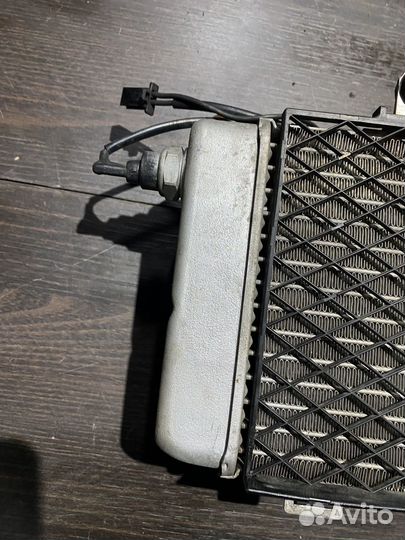 Левый радиатор в сборе для Honda vfr800 98-01