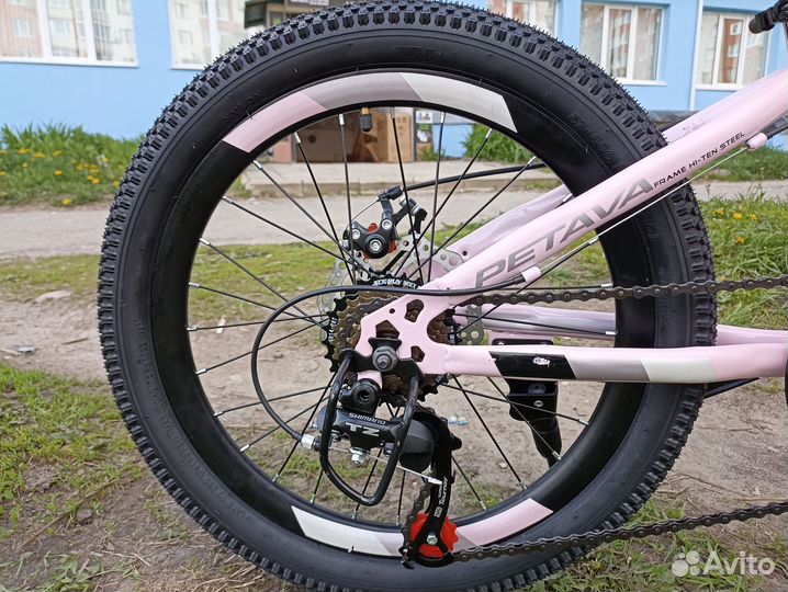 Велосипед для девочки детский 20