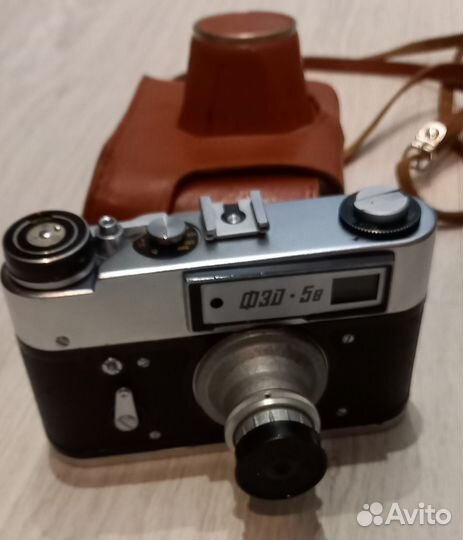 Фотоаппарат фэд 5в (СССР)