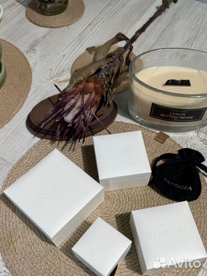 Фирменные коробки pandora