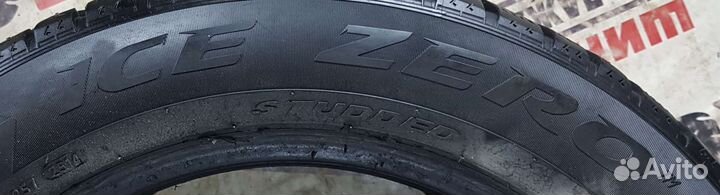 Pirelli Ice Zero 215/60 R17