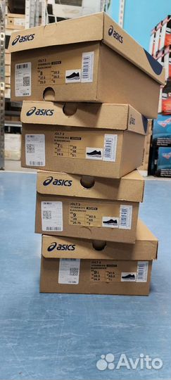 Кроссовки asics