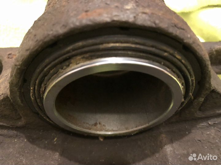 Суппорты передние Nissan