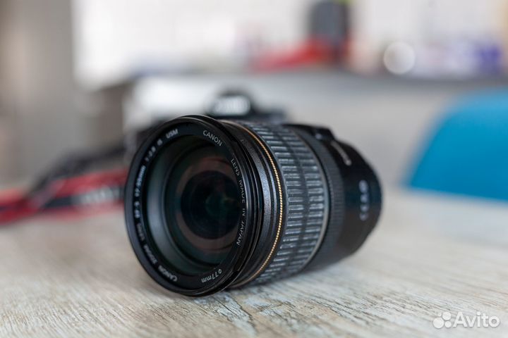 Объектив Canon EF-S 17-55mm f/2.8 IS USM