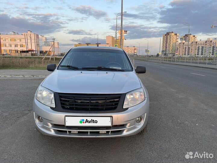 LADA Granta 1.6 МТ, 2013, 104 000 км