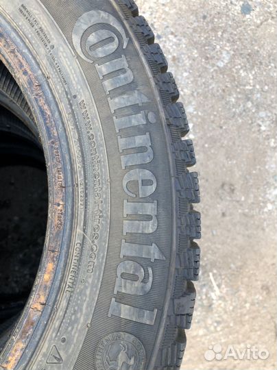 Continental ContiIceContact 215/60 R16 T