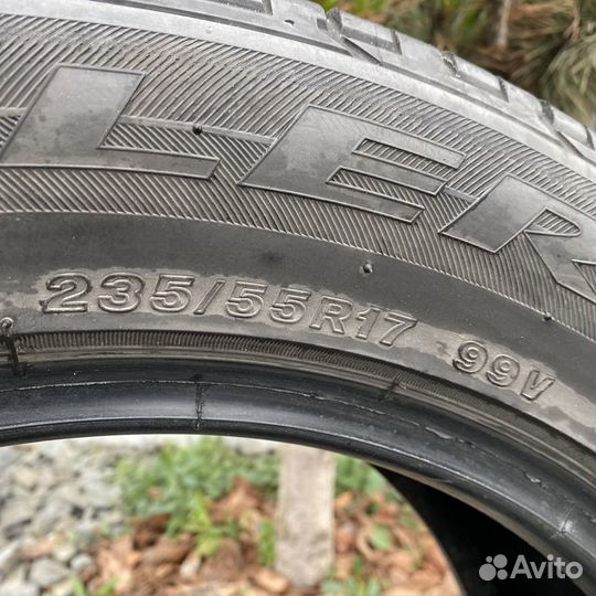 Bridgestone Dueler H/P Sport 235/55 R17