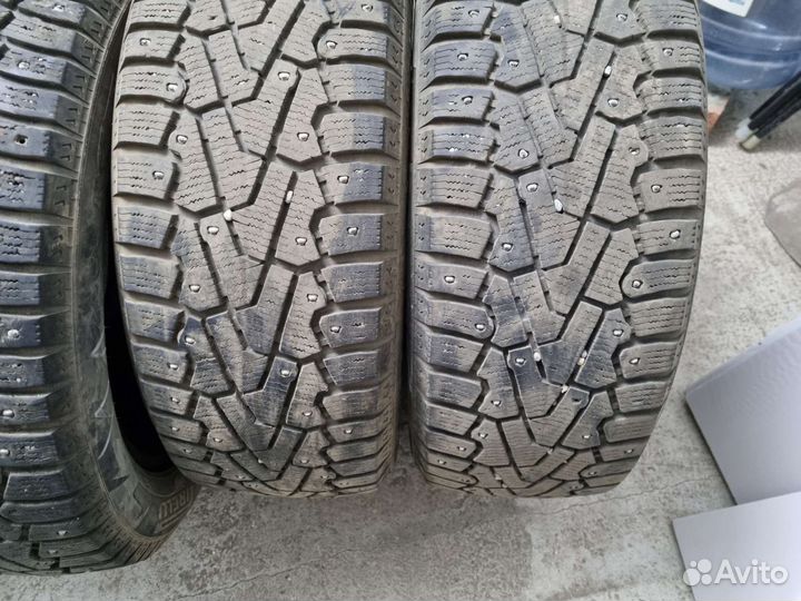 Pirelli Ice Zero 205/55 R16