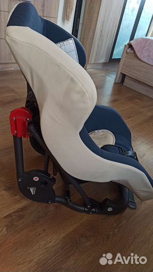 Автокресло chicco