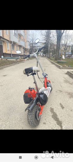 Самокат бензиновый