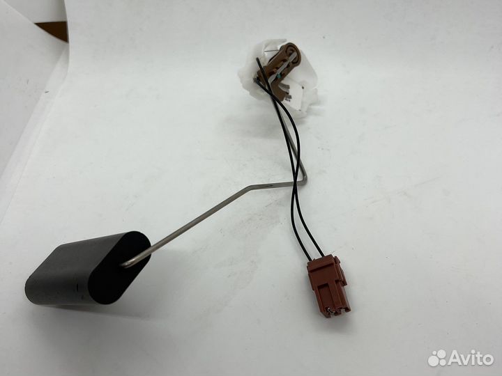 Датчик уровня топлива Renault Logan Рено Логан