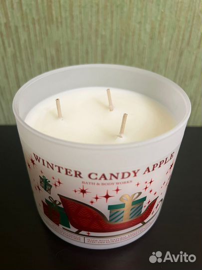 Bath and Body works свеча