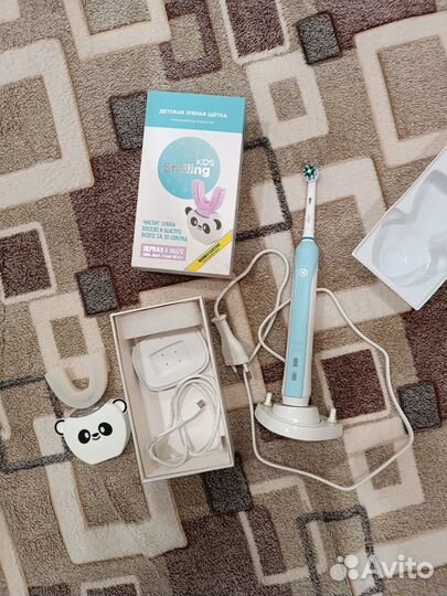 Зубная щетка oral b