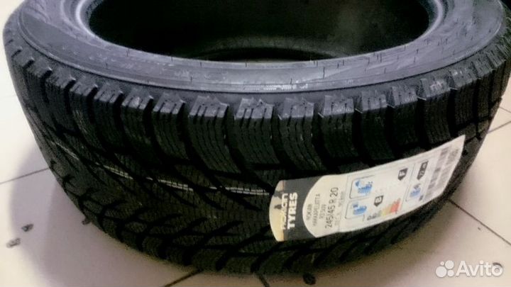 Nokian Tyres Hakkapeliitta R3 235/45 R18 98T