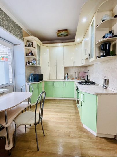 2-к. квартира, 56 м², 2/3 эт.