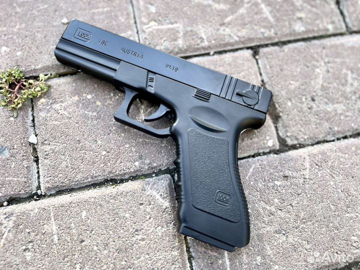 Зажигалка турбо Glock 18C