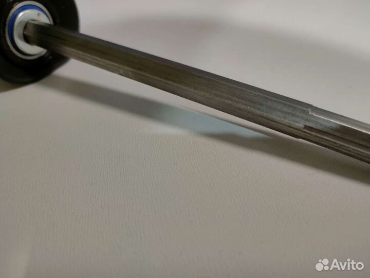 Держатель/рукоятка для роторной щетки