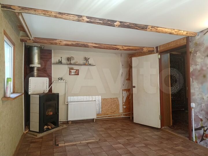 Дом 50 м² на участке 5 сот.