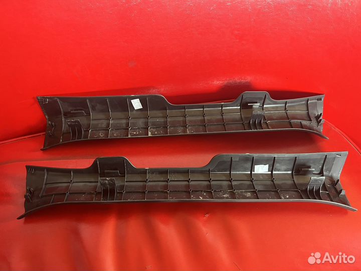 Накладки на порог Toyota RAV-4