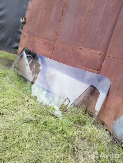 Стекло лобовое УАЗ буханка