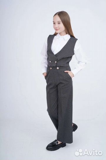 Школьный костюм для девочки