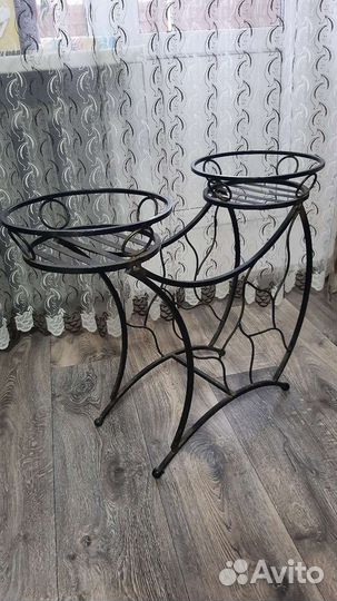 Подставка для цветов