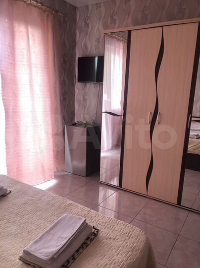 Комната 20 м² в > 9-к., 1/3 эт.