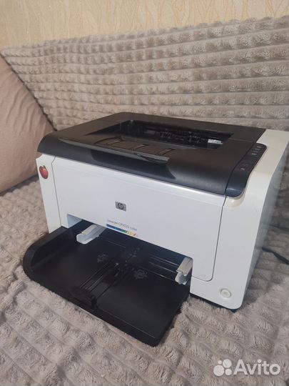Принтер HP Color LaserJet Pro CP1025