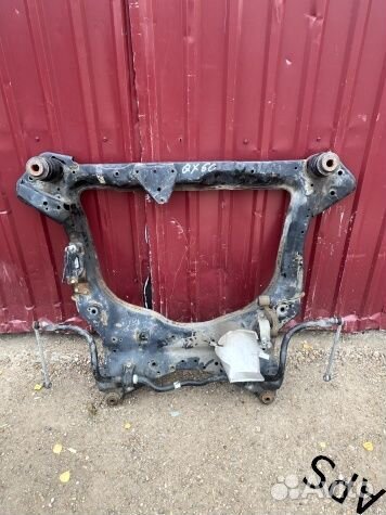 Подрамник передний Инфинити куикс 60 J 50