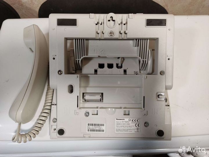 Системный телефон panasonic KX-T7630RU