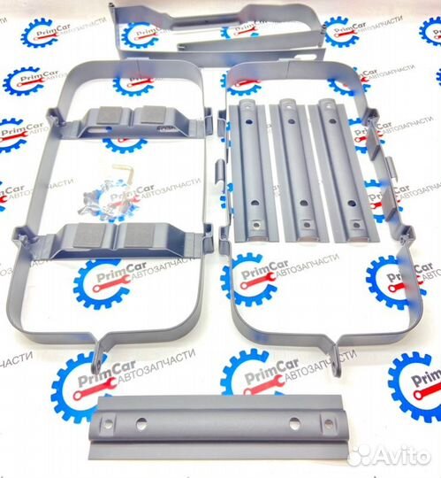 Крепление канистры