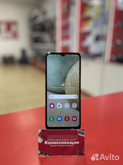 Samsung Galaxy A12, 4/64 ГБ