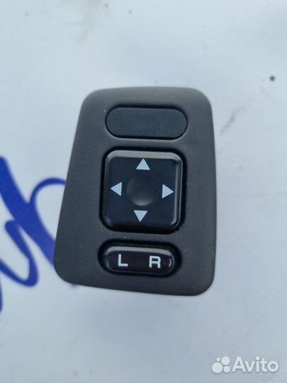 Кнопки прочие передние левые Subaru Forester SF5