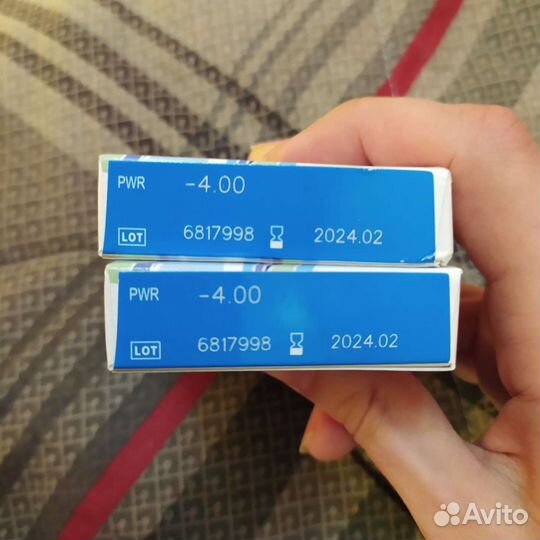 Линзы контактные ежемесячной замены -4. 00