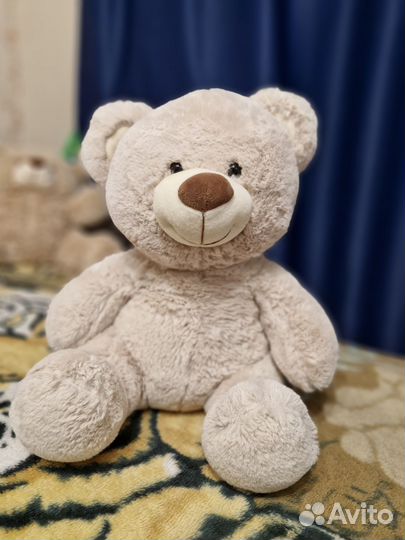 Плюшевый медведь