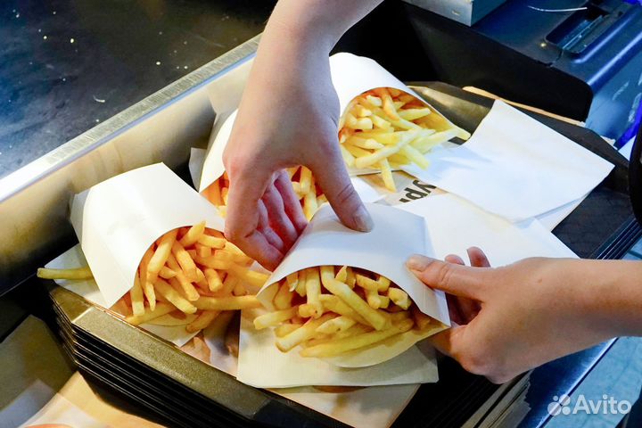 Прост.работа от 4 ч.в день.Сотруд.в кафе без опыта