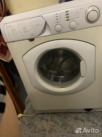Стиральная машина Hotpoint Ariston avsl 109